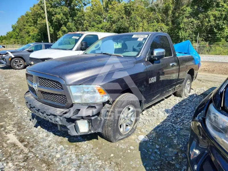2016 RAM 1500 фото