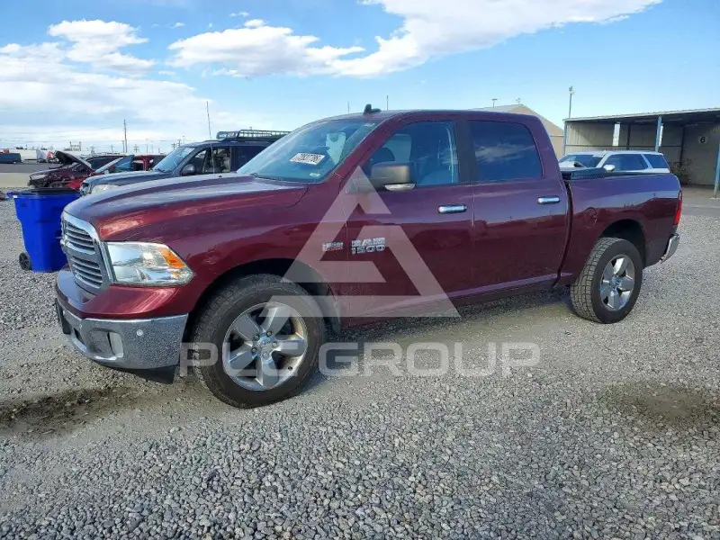 2016 RAM 1500 photo