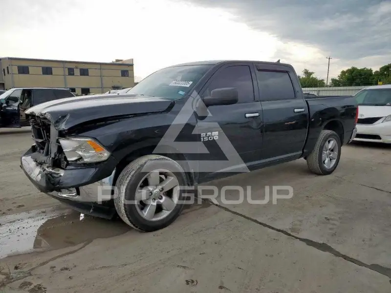 2016 RAM 1500 photo