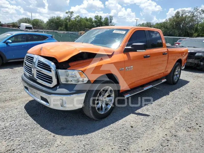 2016 RAM 1500 фото