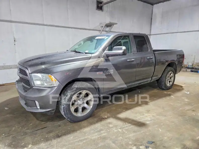 2016 RAM 1500 фото