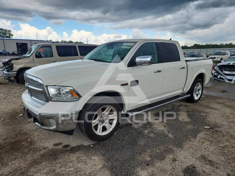 2016 RAM 1500 фото
