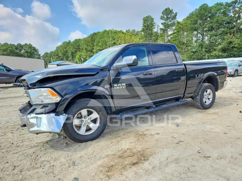 2016 RAM 1500 фото