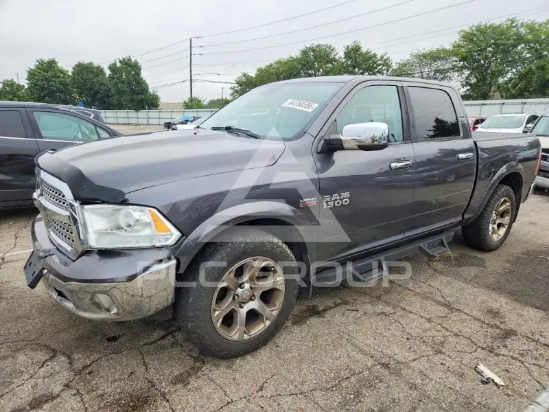 2016 RAM 1500 фото