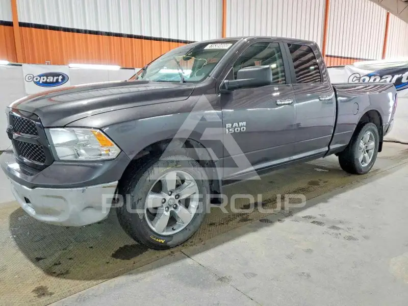 2016 RAM 1500 photo