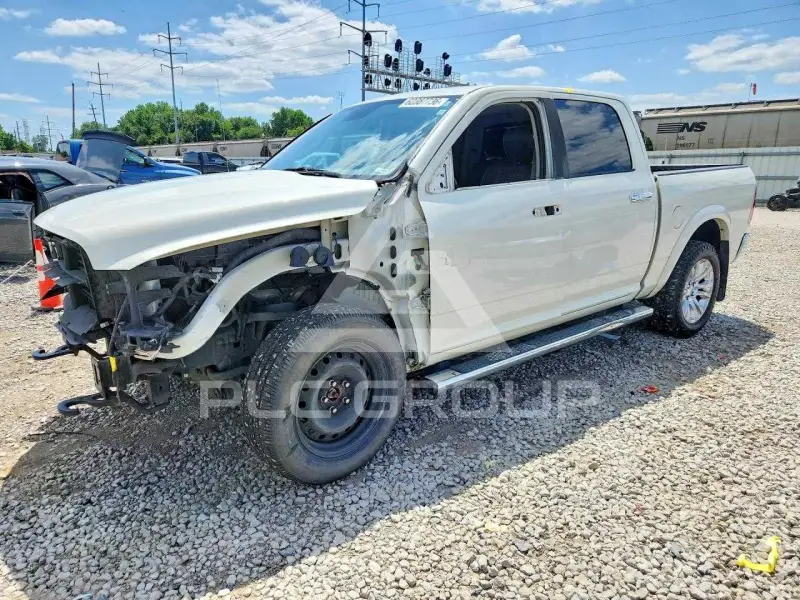 2016 RAM 1500 фото