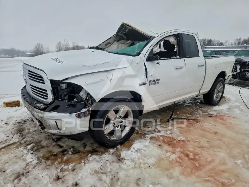 2016 RAM 1500 фото