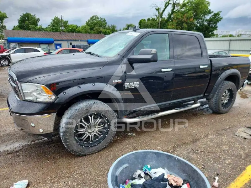 2016 RAM 1500 фото