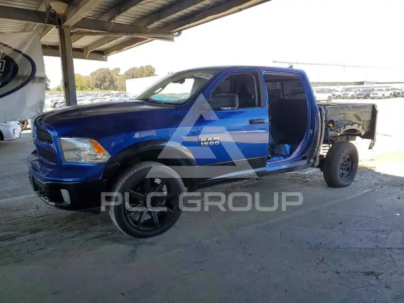 2016 RAM 1500 photo
