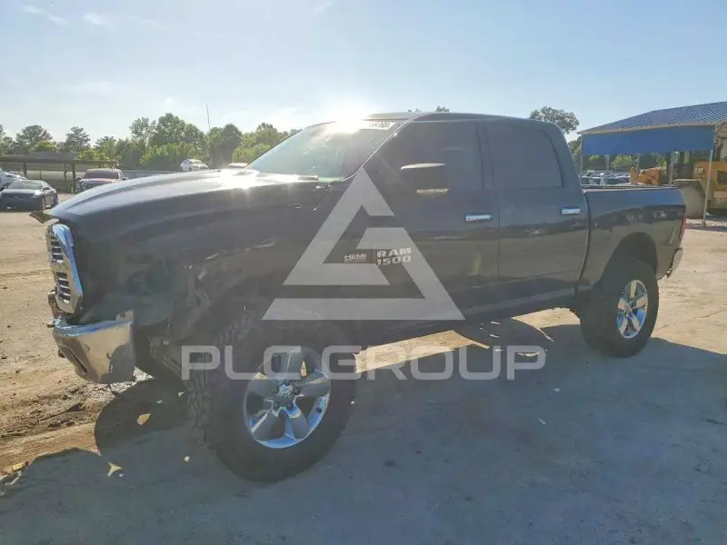 2016 RAM 1500 фото