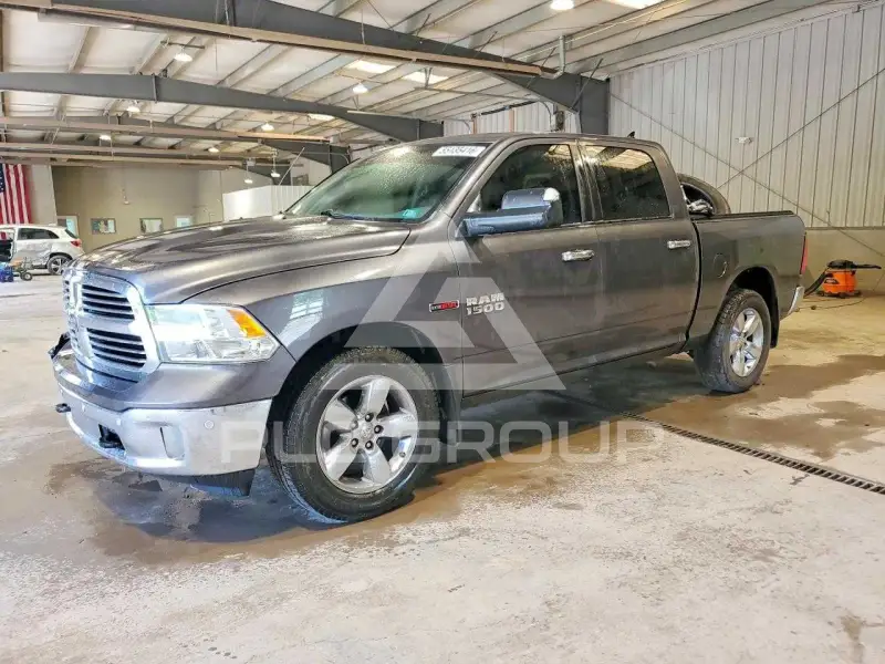 2016 RAM 1500 фото
