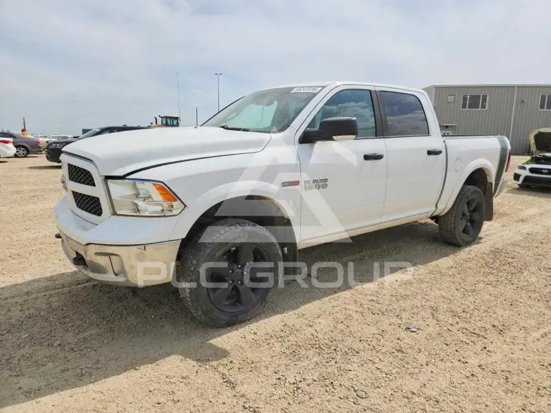2016 RAM 1500 фото