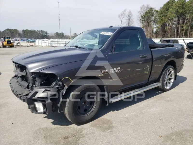 2016 RAM 1500 фото