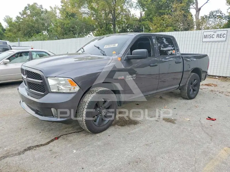2016 RAM 1500 фото