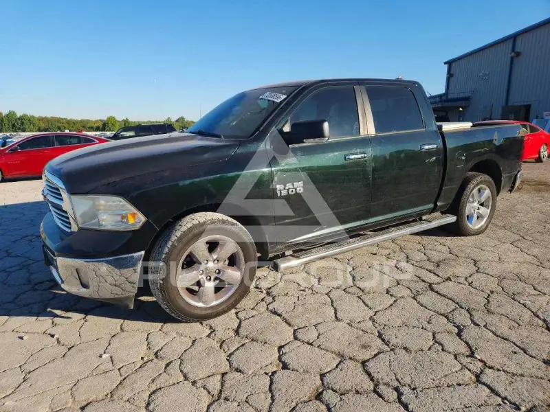 2016 RAM 1500 фото