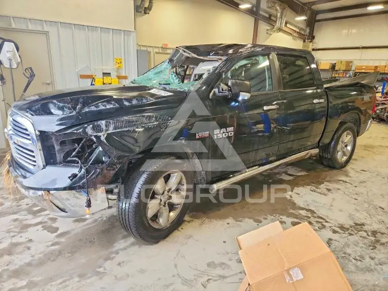 2016 RAM 1500 фото