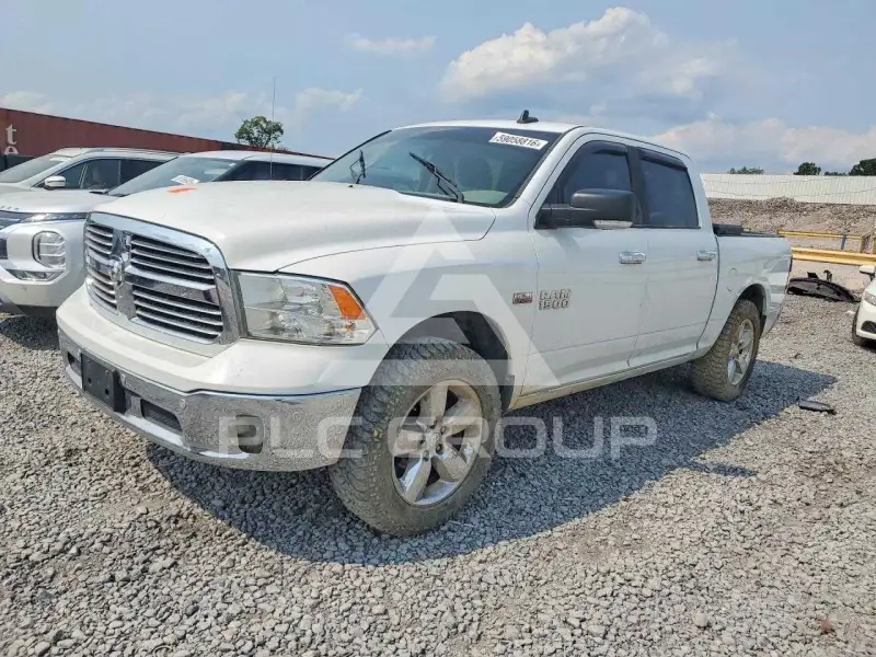 2016 RAM 1500 фото