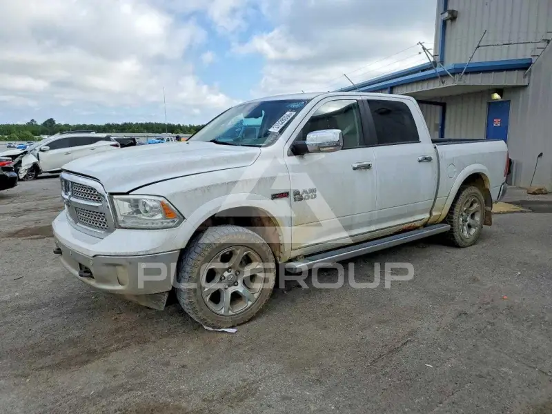 2016 RAM 1500 photo