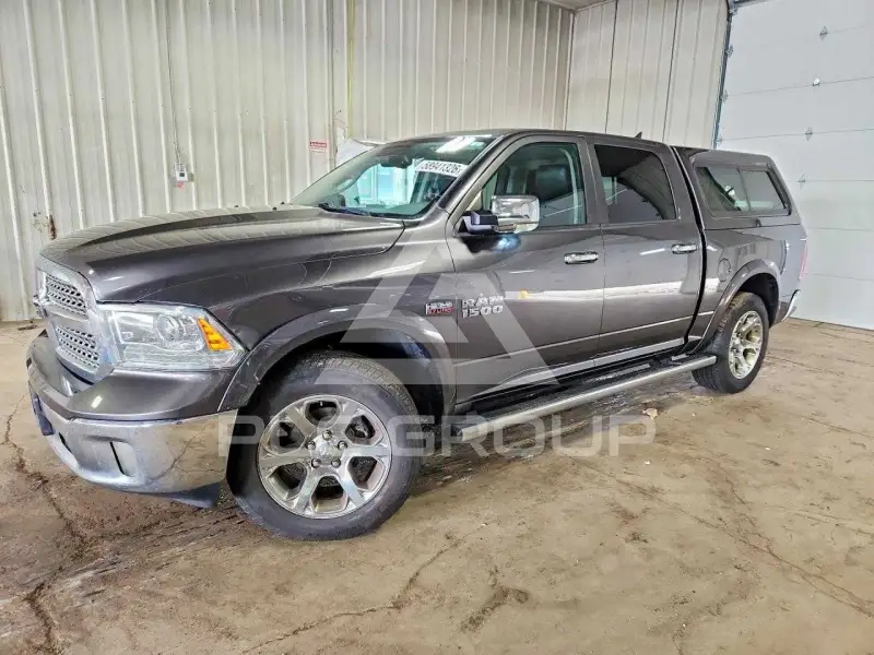 2016 RAM 1500 фото