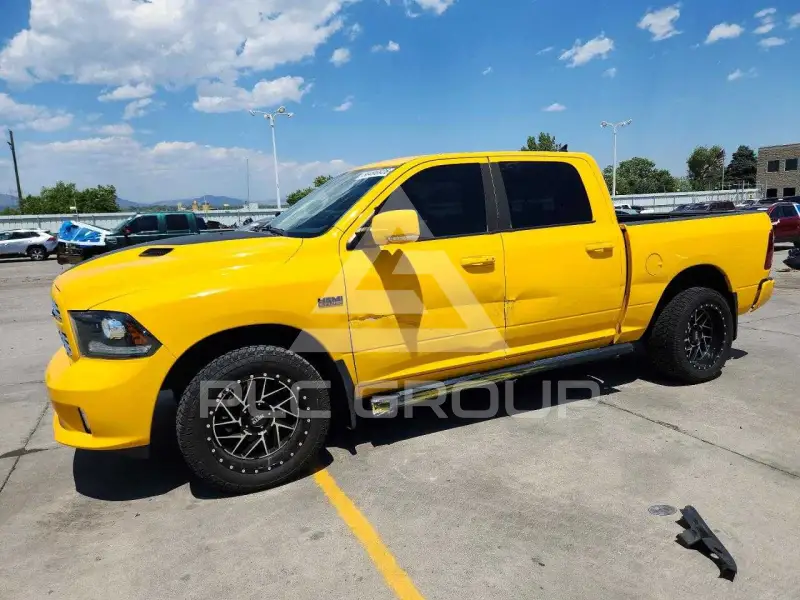 2016 RAM 1500 photo