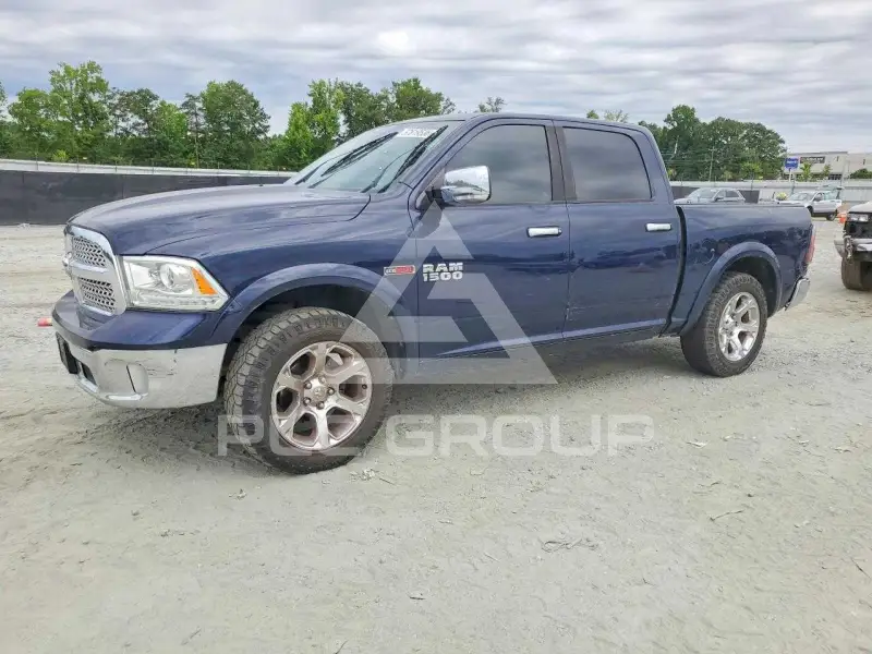 2016 RAM 1500 photo