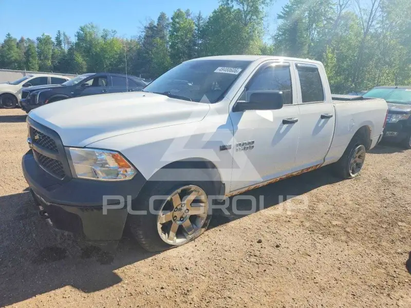 2016 RAM 1500 photo