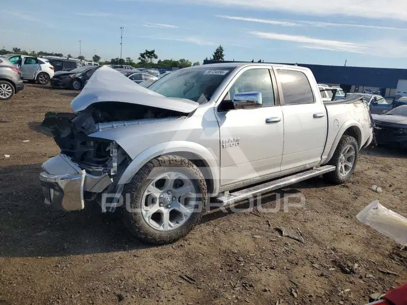 2016 RAM 1500 фото