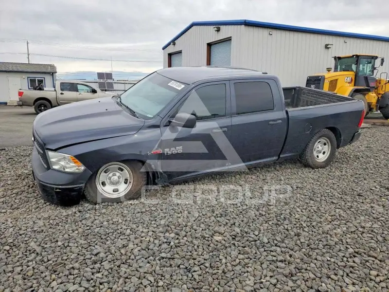 2016 RAM 1500 фото