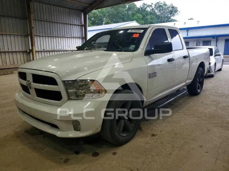 2016 RAM 1500 фото