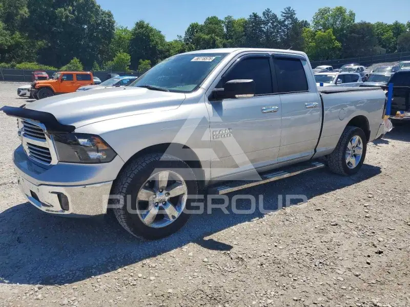 2016 RAM 1500 photo