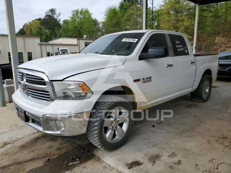 2016 RAM 1500 фото