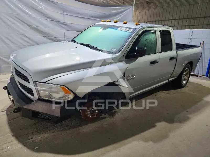 2016 RAM 1500 фото