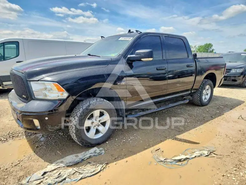 2016 RAM 1500 photo