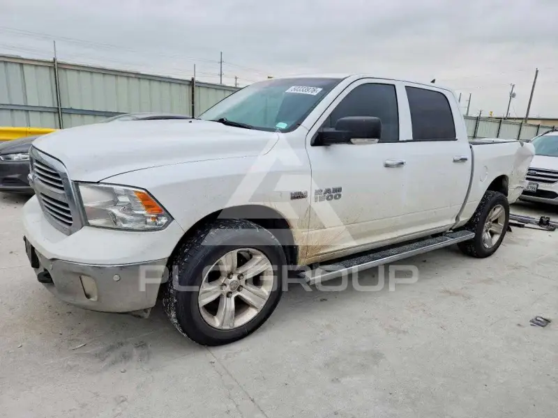 2016 RAM 1500 фото