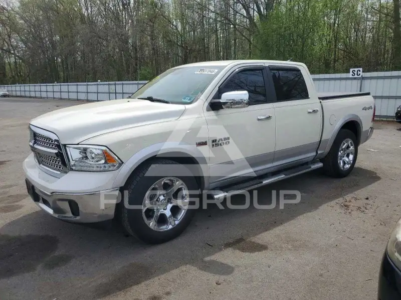 2016 RAM 1500 фото