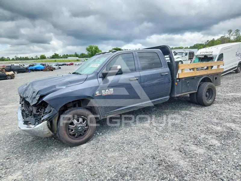 2016 RAM 3500 фото