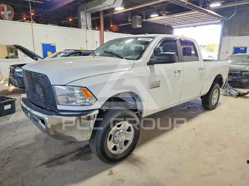 2016 RAM 2500 фото