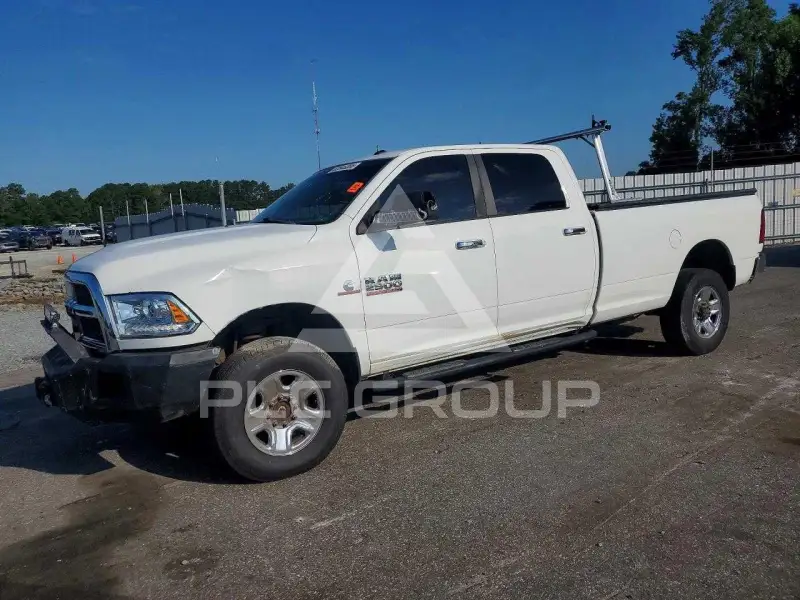 2016 RAM 2500 фото