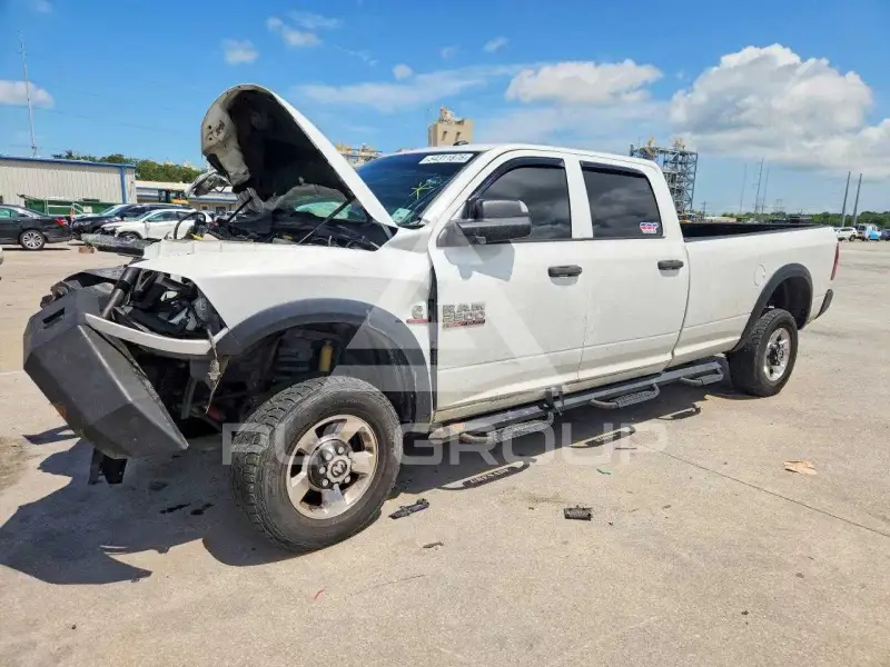 2016 RAM 2500 фото