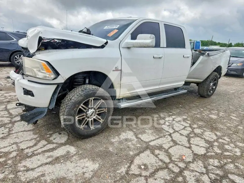 2016 RAM 2500 фото