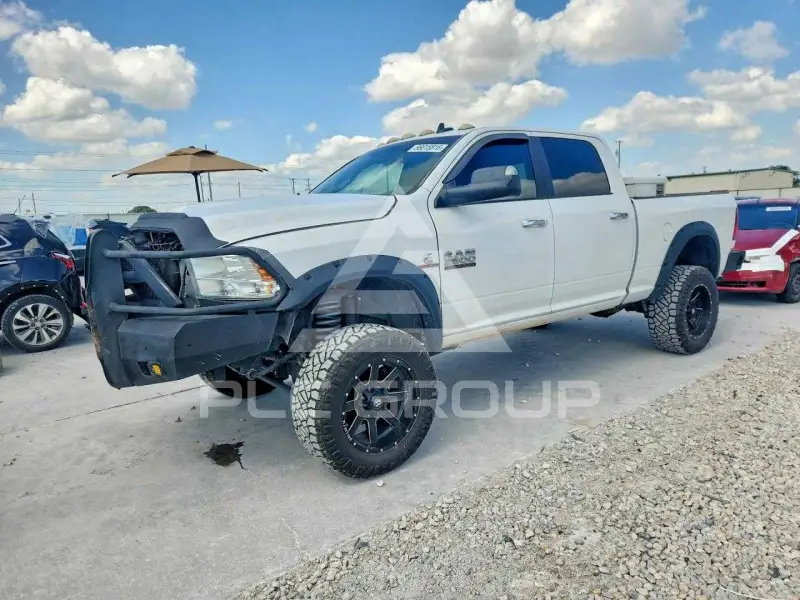 2016 RAM 2500 photo