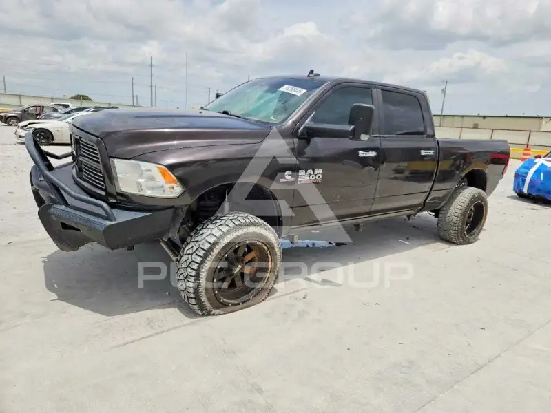 2016 RAM 2500 photo