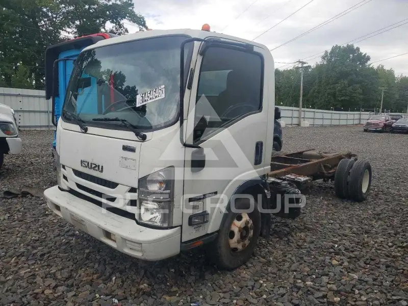 2016 Isuzu NPR photo