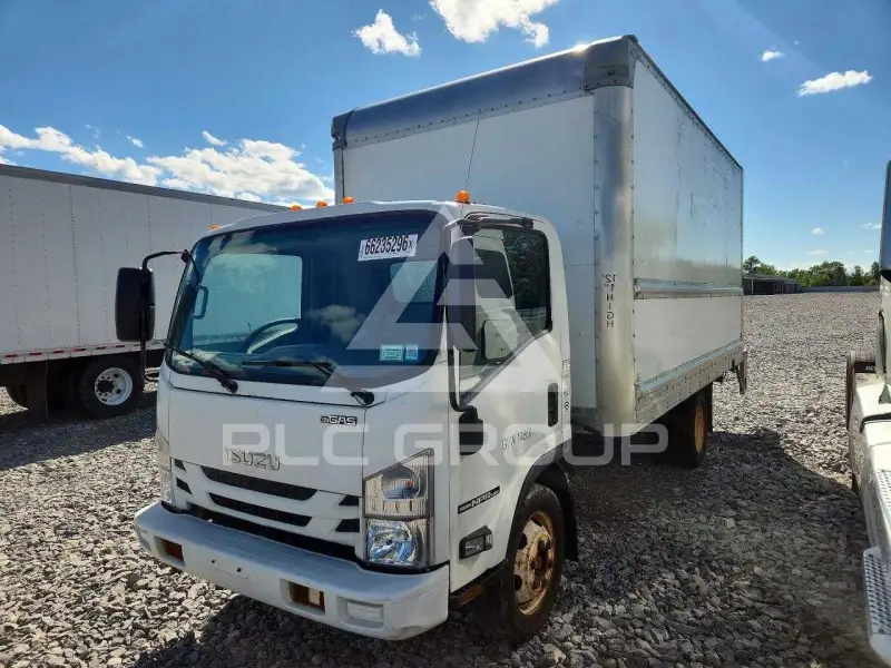 2016 Isuzu NPR photo