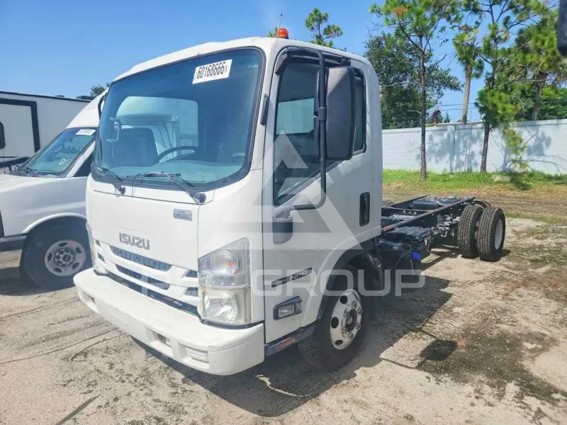 2016 Isuzu NPR фото