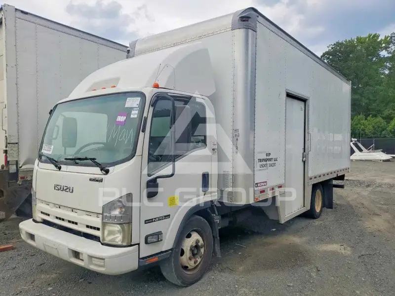 2016 Isuzu NPR photo