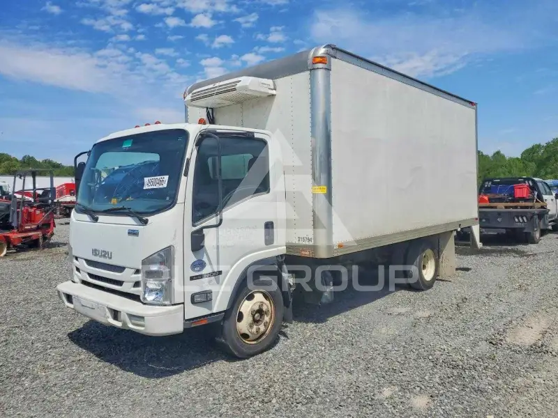 2016 Isuzu NQR photo