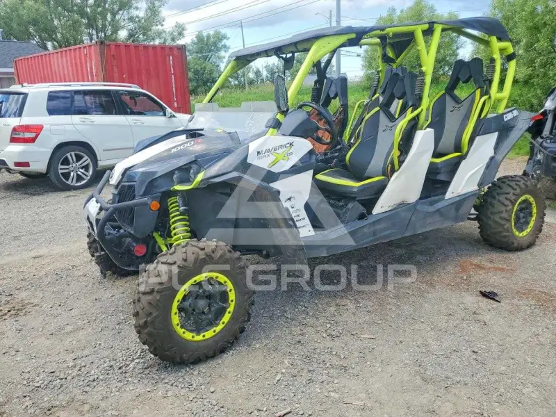 2016 Can-AM Sidebyside фото