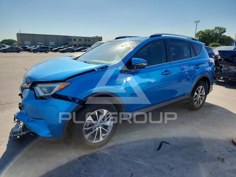 2016 Toyota RAV4 фото
