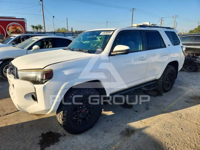 2016 Toyota 4 RUNNER фото